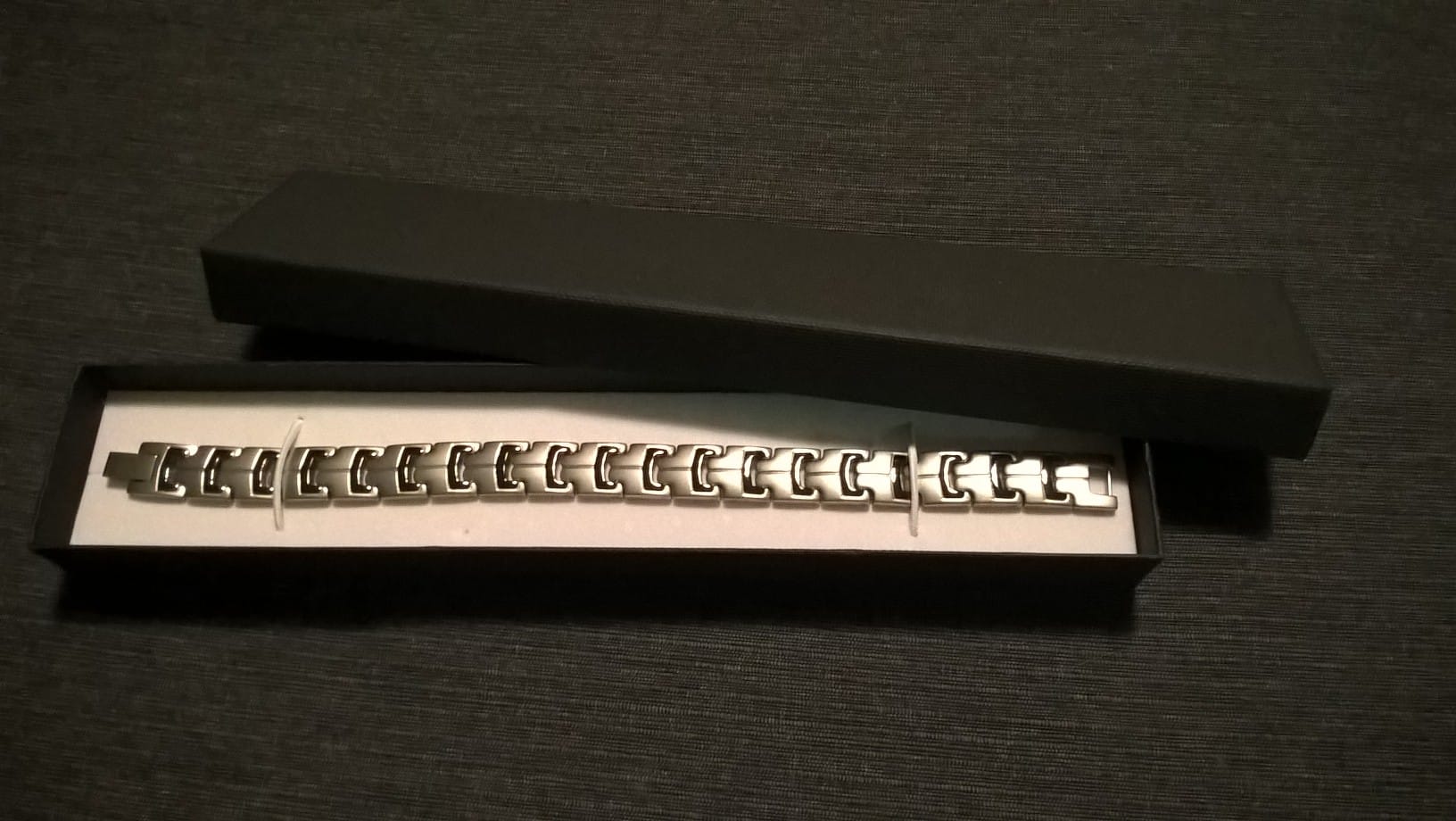 Karláncdoboz - szövetmintás, fekete - Image 3