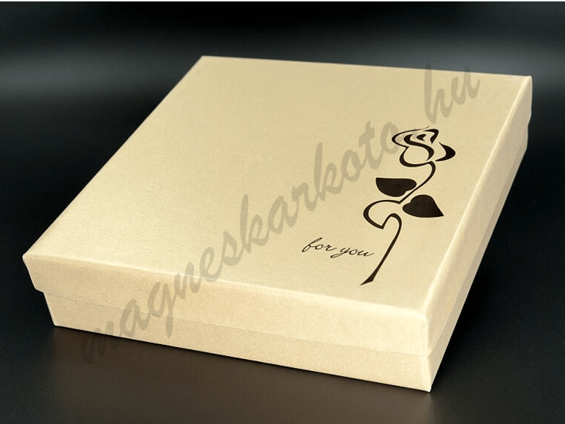 Nyaklánc szettdoboz - arany-arany